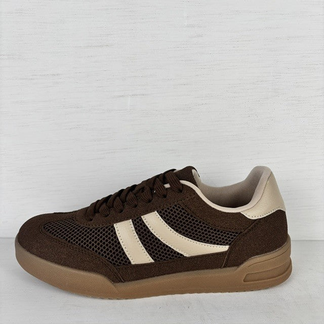 Trendy sneakers met retrozool bruin